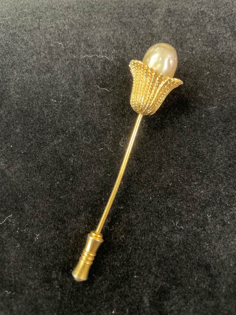 Vintage Sarah Coventry Stick Pin 18$